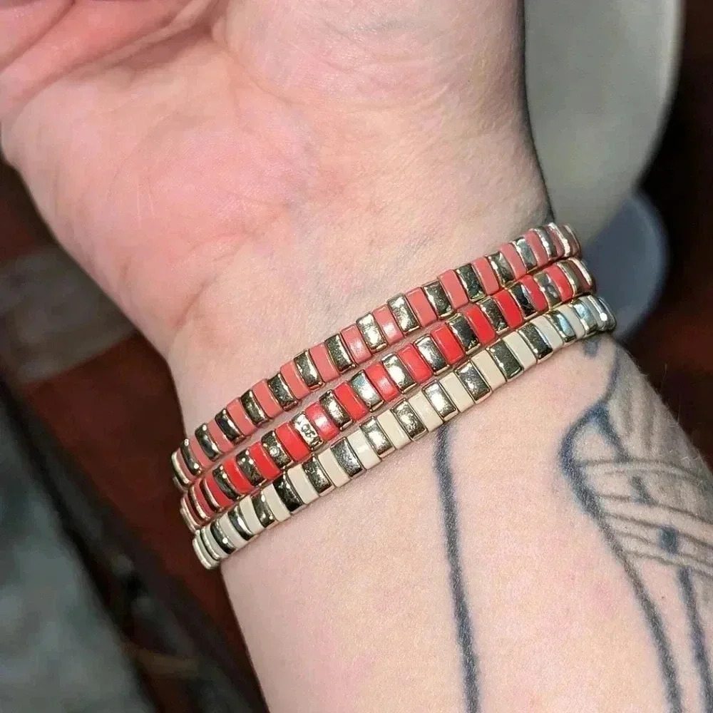 2/$10 LOFT Stretch Bracelets - Picture 2 of 3